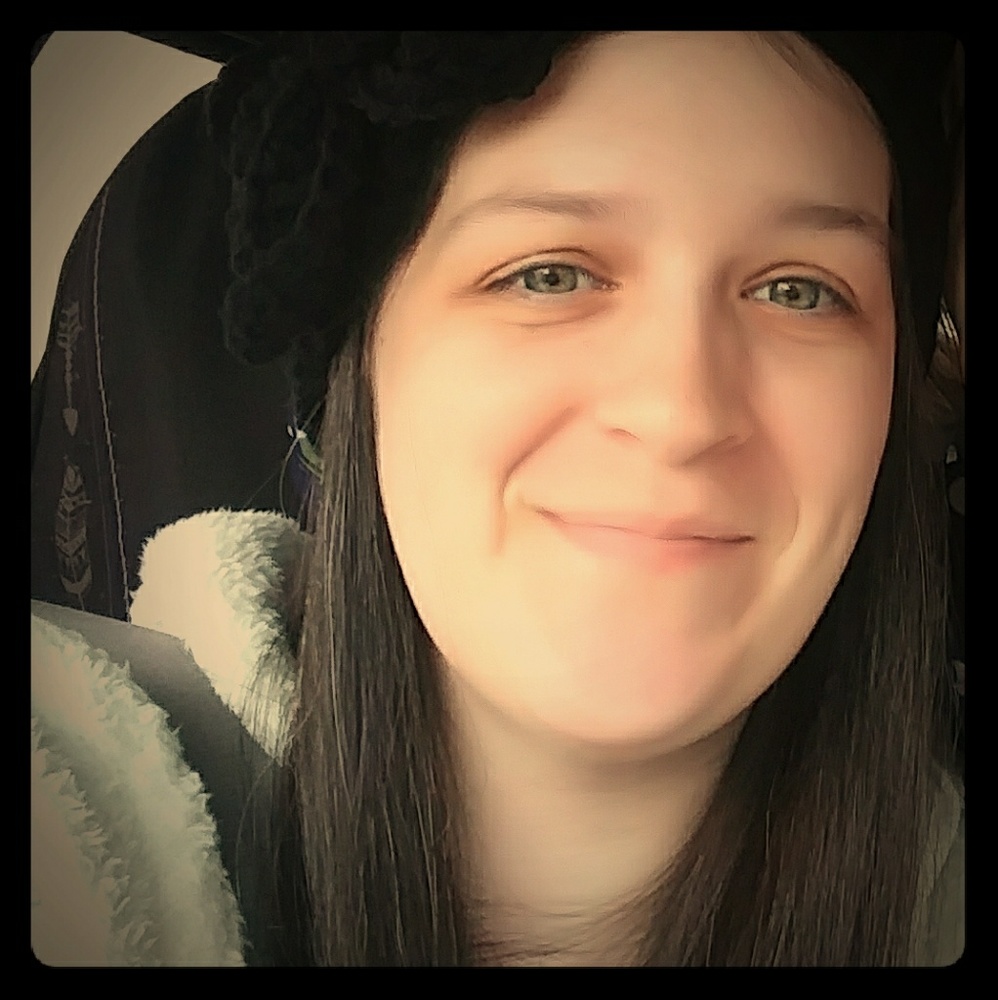 Meet your Posher, Melissa
